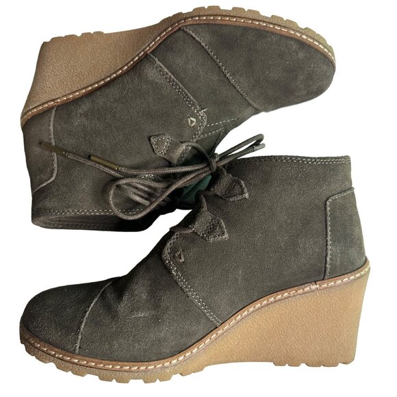 TOMS Shoes - TOMS Kala Women's Sage Green Suede Casual Lace Up Wedge Ankle Boots Size 7